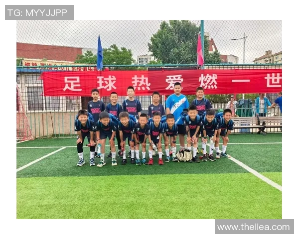 当足球巨星的孩子们成长为新一代绿茵场闪耀的希望